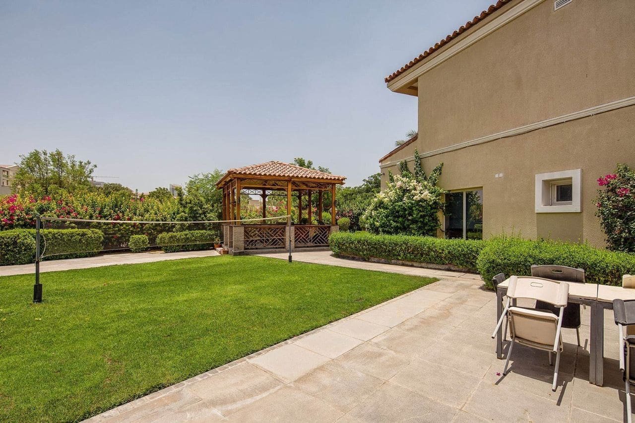 Studio Apartments for Sale in Dubai Silicon Oasis: Smart Living for Smart Buyers