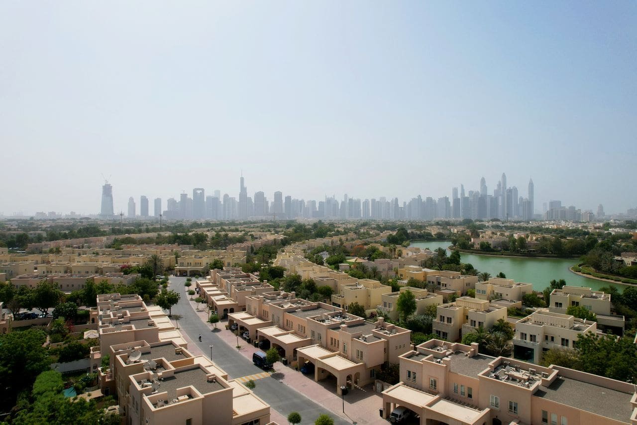 Windsor House — Twin-Tower Elegance in Dubai South